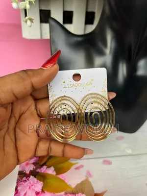 Lisa Oolisa Gold Spiral Earrings | Lightweight | No Ear Pain | ₦4,500