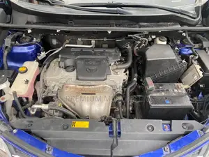 Toyota RAV4 Limited 4dr SUV (2.5L 4cyl 6A) 2015 Blue