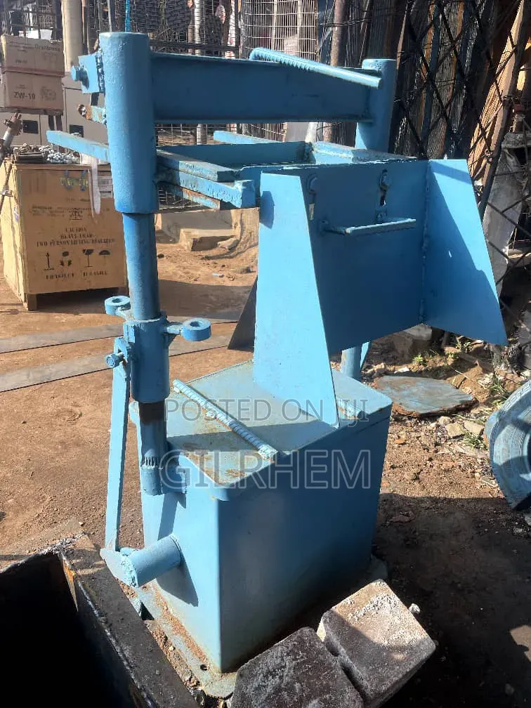 Block Moulding Machine