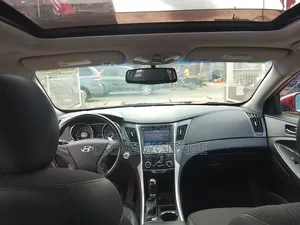 Hyundai Sonata 2013 Red