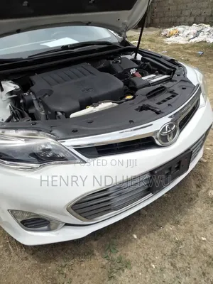 Toyota Avalon XLE Premium 4dr Sedan (3.5L 6cyl 6A) 2014 White
