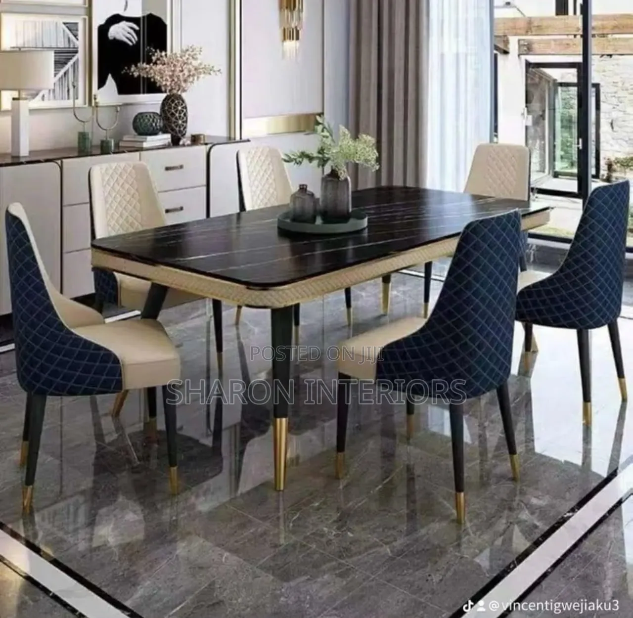 Dinning by 6