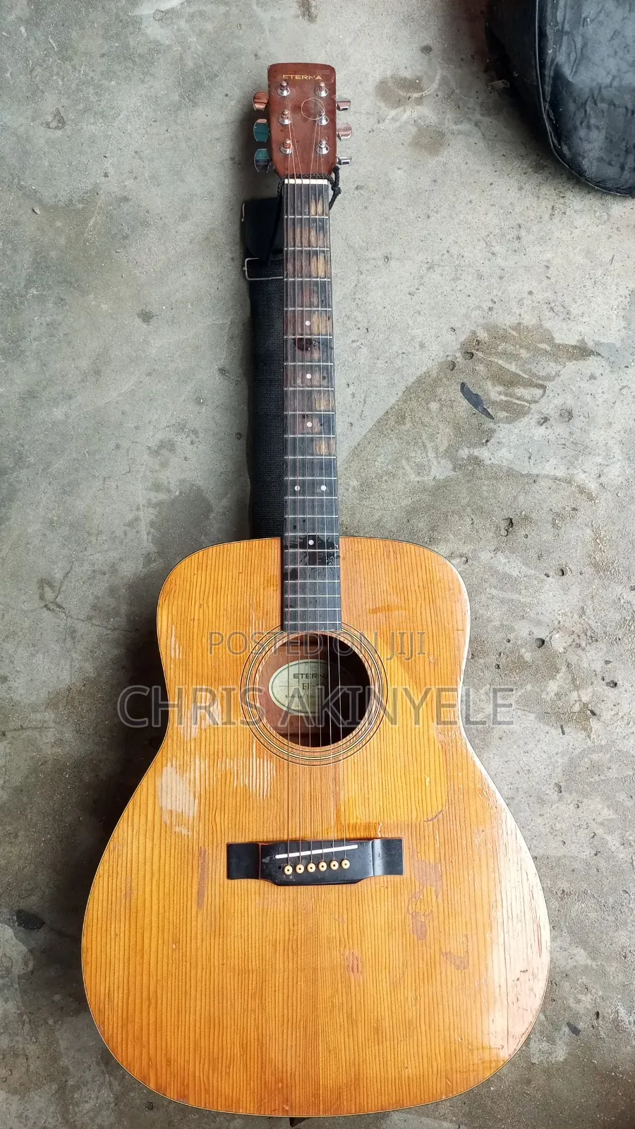 Acoustic Guitar