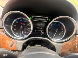 Mercedes-Benz M Class 2012 Blue