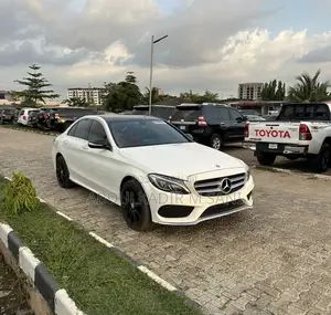 Mercedes-Benz C400 4Matic AWD Sedan (3.0L V6 7A) 2015 White