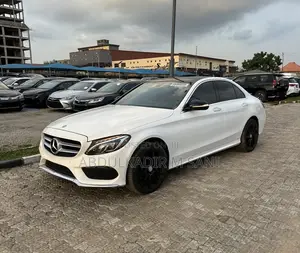 Mercedes-Benz C400 4Matic AWD Sedan (3.0L V6 7A) 2015 White