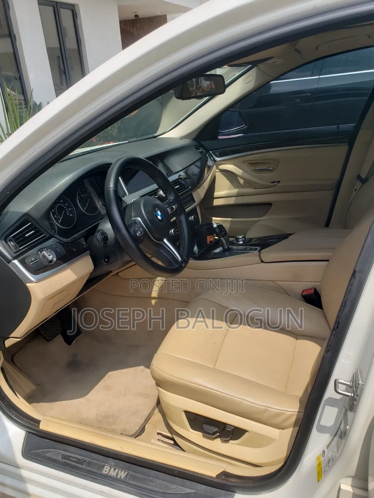BMW 528i 2011 White
