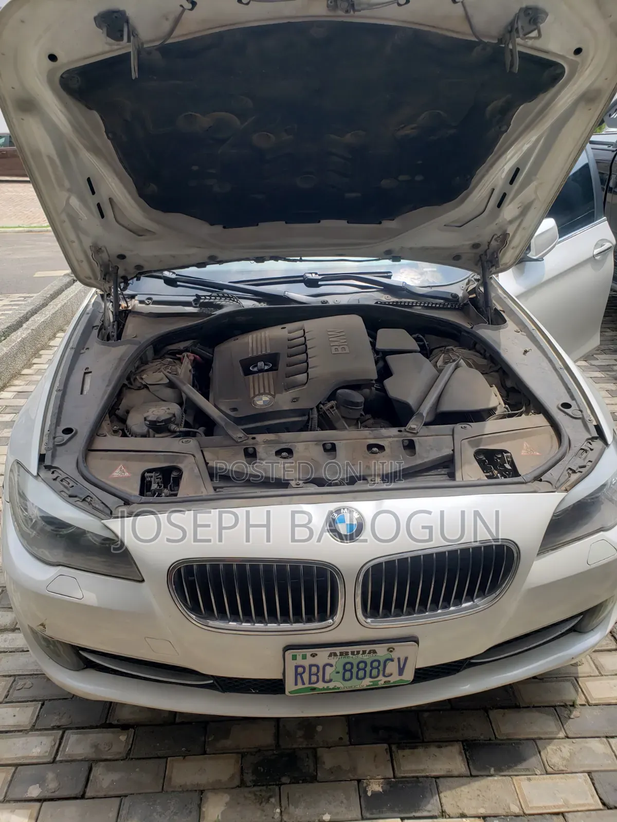 BMW 528i 2011 White