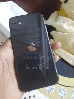 Apple iPhone 11 64 GB Gray