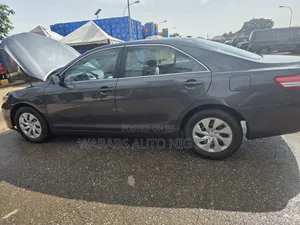 Toyota Camry 2010 Green