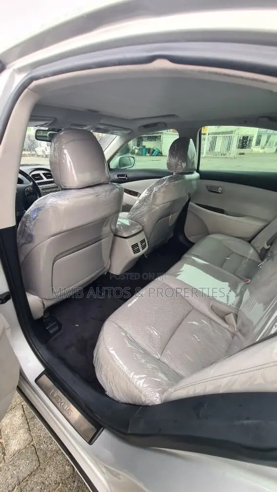 Lexus ES 350 2010 Silver
