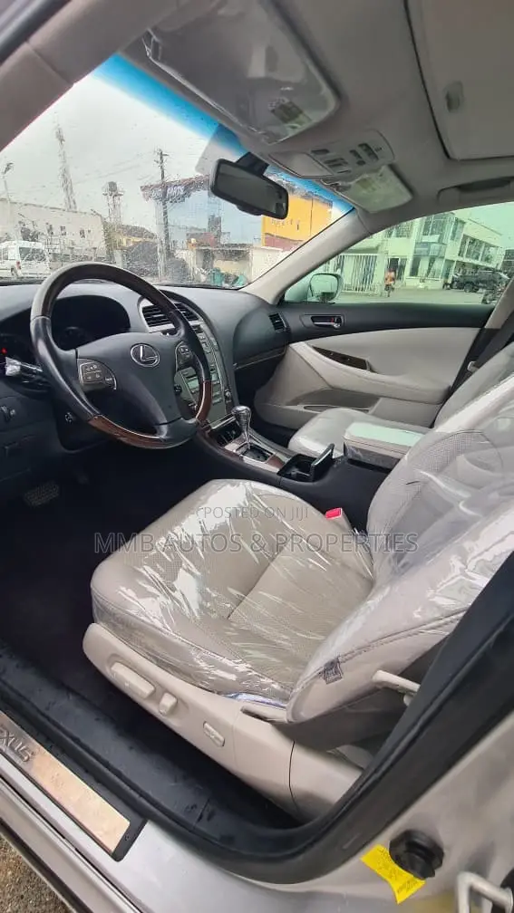 Lexus ES 350 2010 Silver