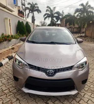 Toyota Corolla 2014