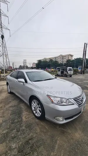 Lexus ES 350 2010 Silver