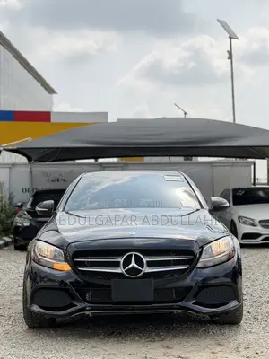 Mercedes-Benz C300 Luxury 4Matic Sedan AWD (2.0L 4cyl 7A) 2016 Black