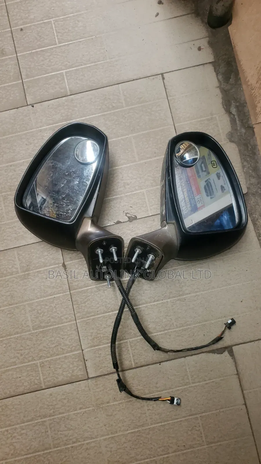 Venza Side Mirror