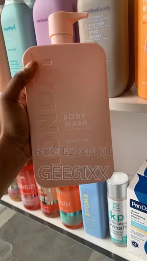 Monday Body Wash Hyaluronic Acid Moisture 900ml Gardenia