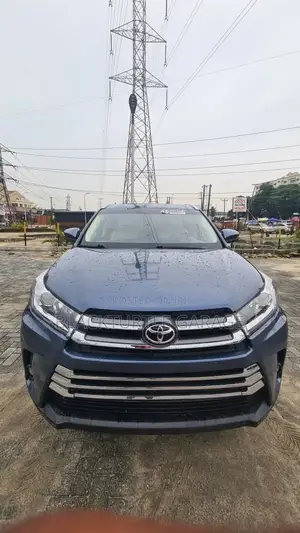 Toyota Highlander 2015 Blue