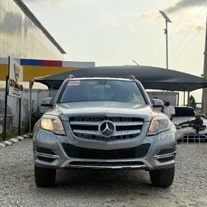 Mercedes-Benz GLK-Class 350 2014 Gray