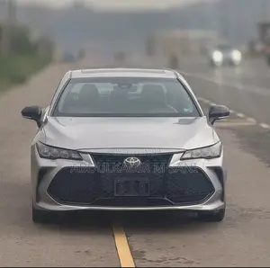 Toyota Avalon 2019 Silver