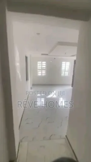 Furnished 2bdrm Block of Flats in Adekunle for rent