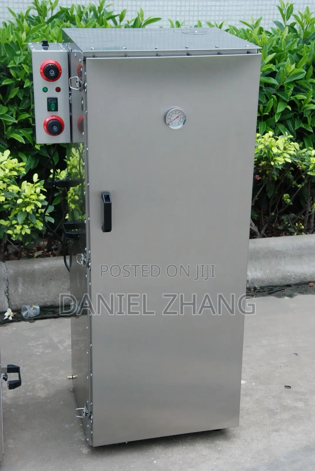 Smoking Oven