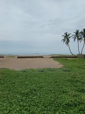 Gazette Survey Beach Front 3 Plots