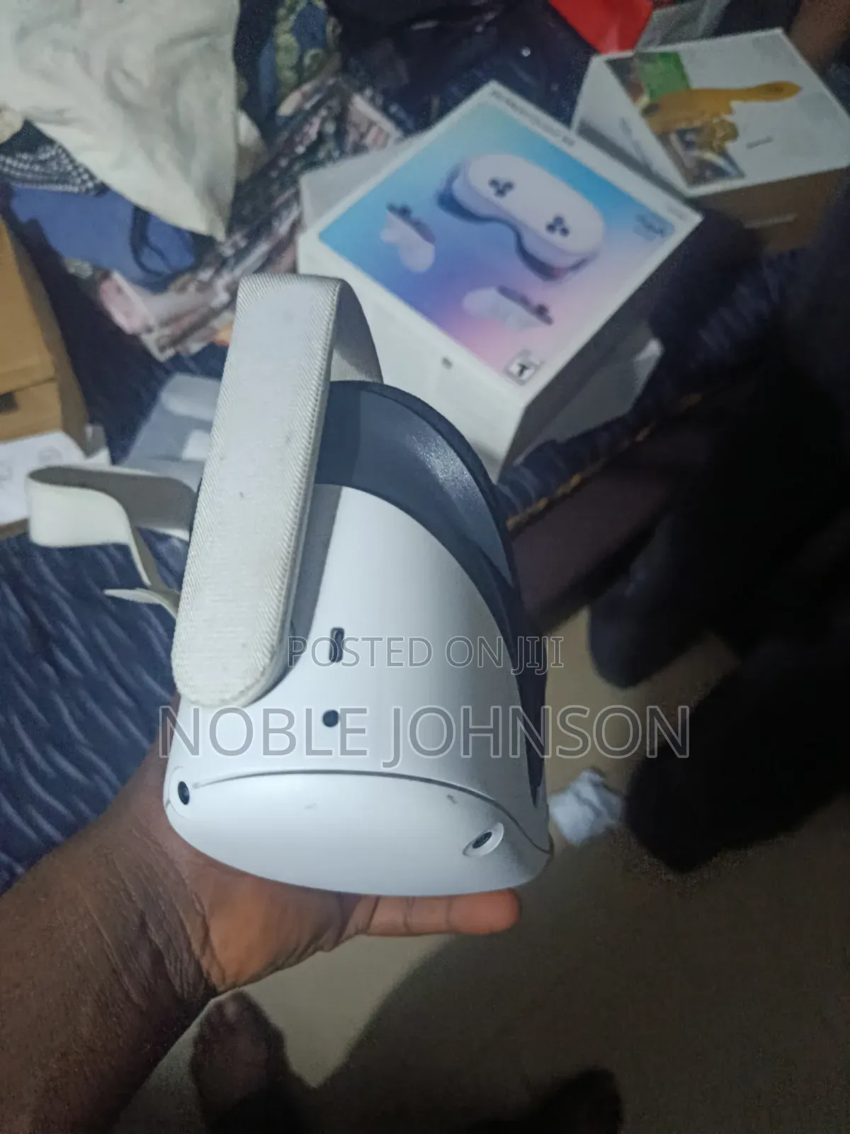 Meta Oculus Quest 2 Virtual Reality Headset