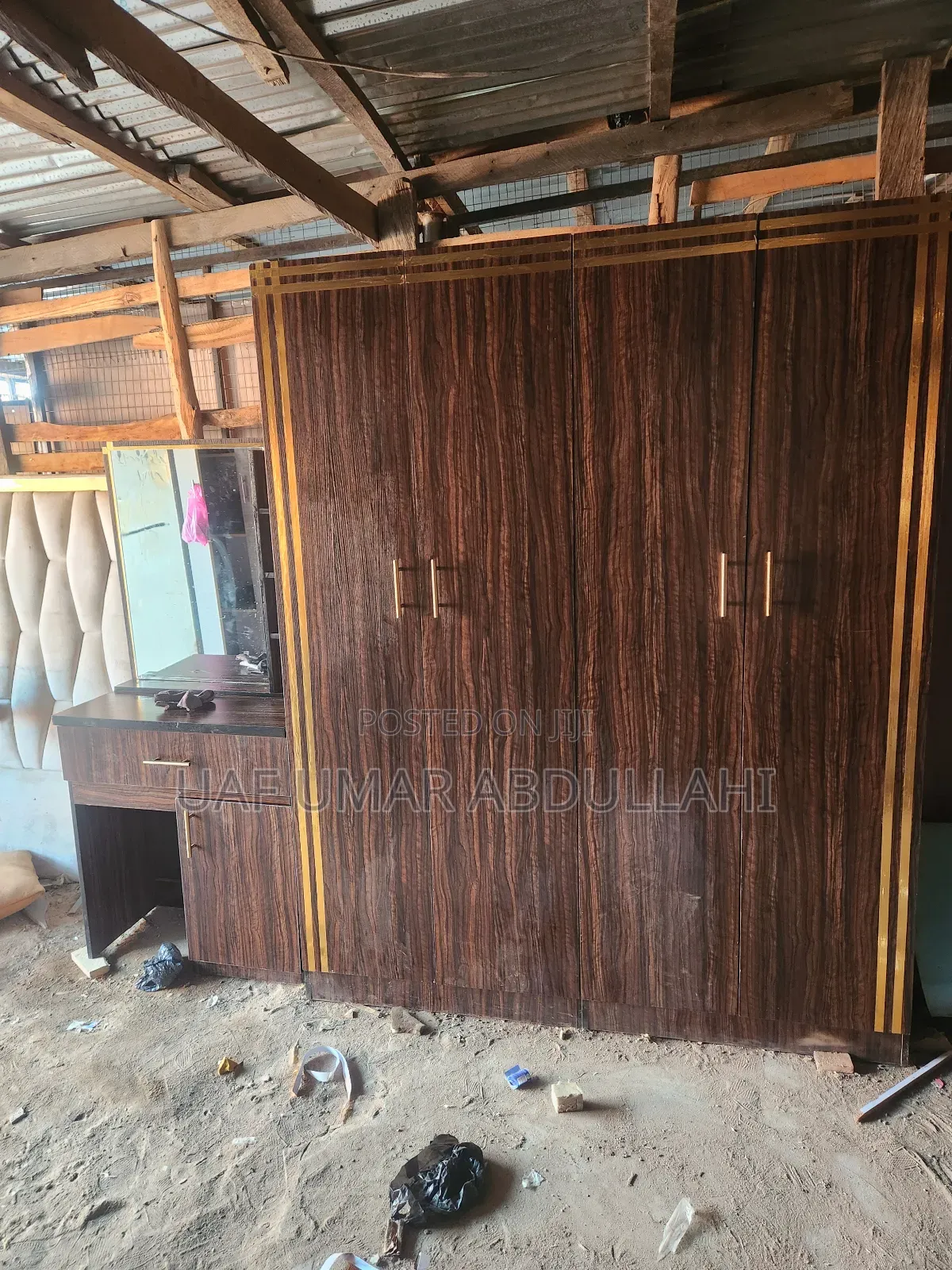 4 Doors Woodrope With Drissing Mirror