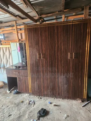4 Doors Woodrope With Drissing Mirror