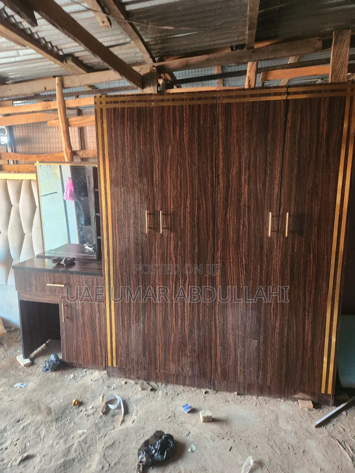 4 Doors Woodrope With Drissing Mirror