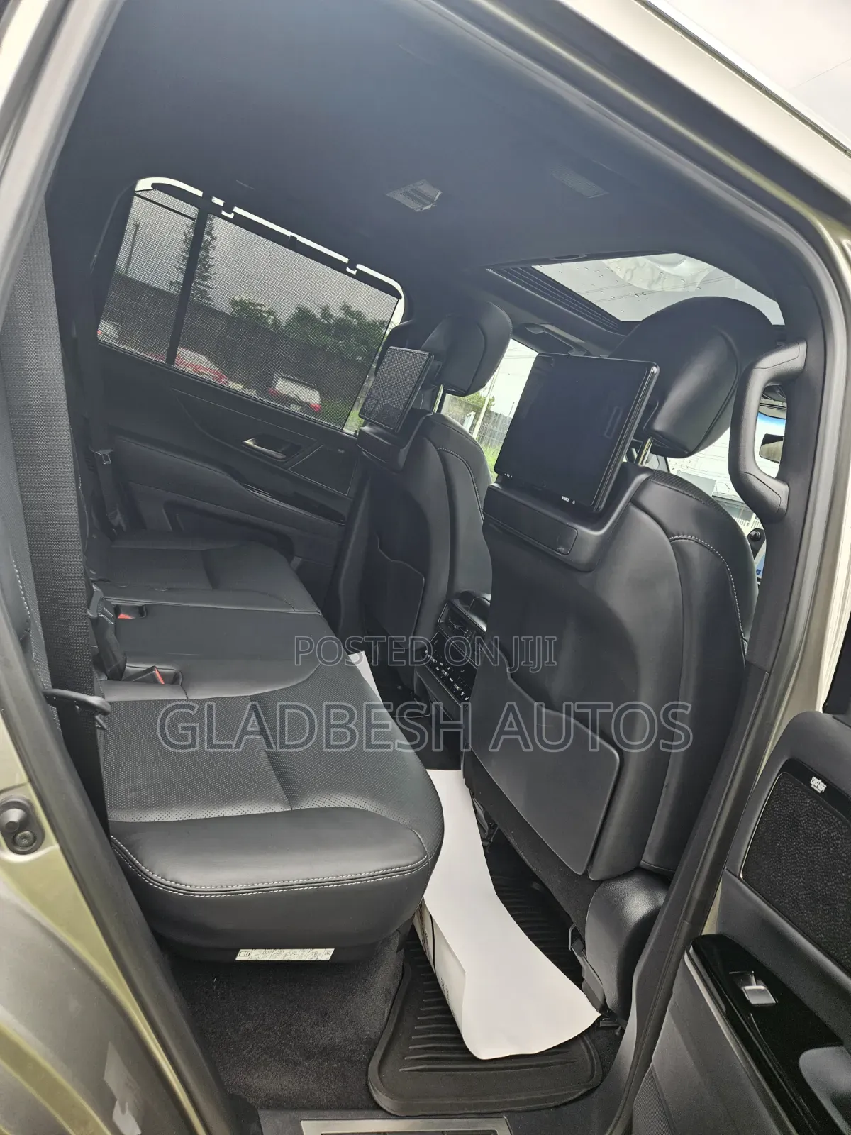 Lexus LX 2023 Teal