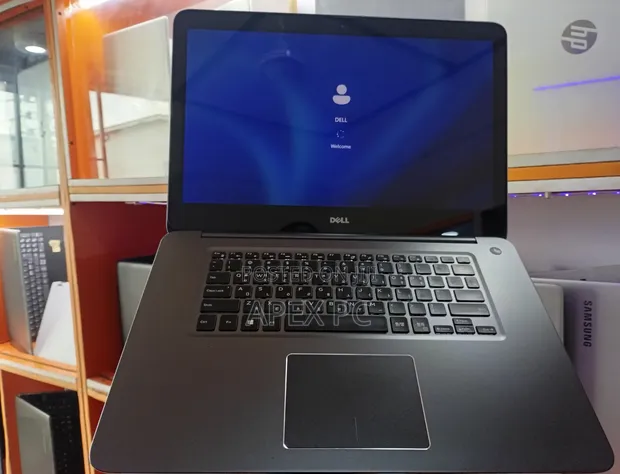 Laptop Dell Inspiron 15 7548 16GB Intel Core i7 SSD 256GB - Apex
