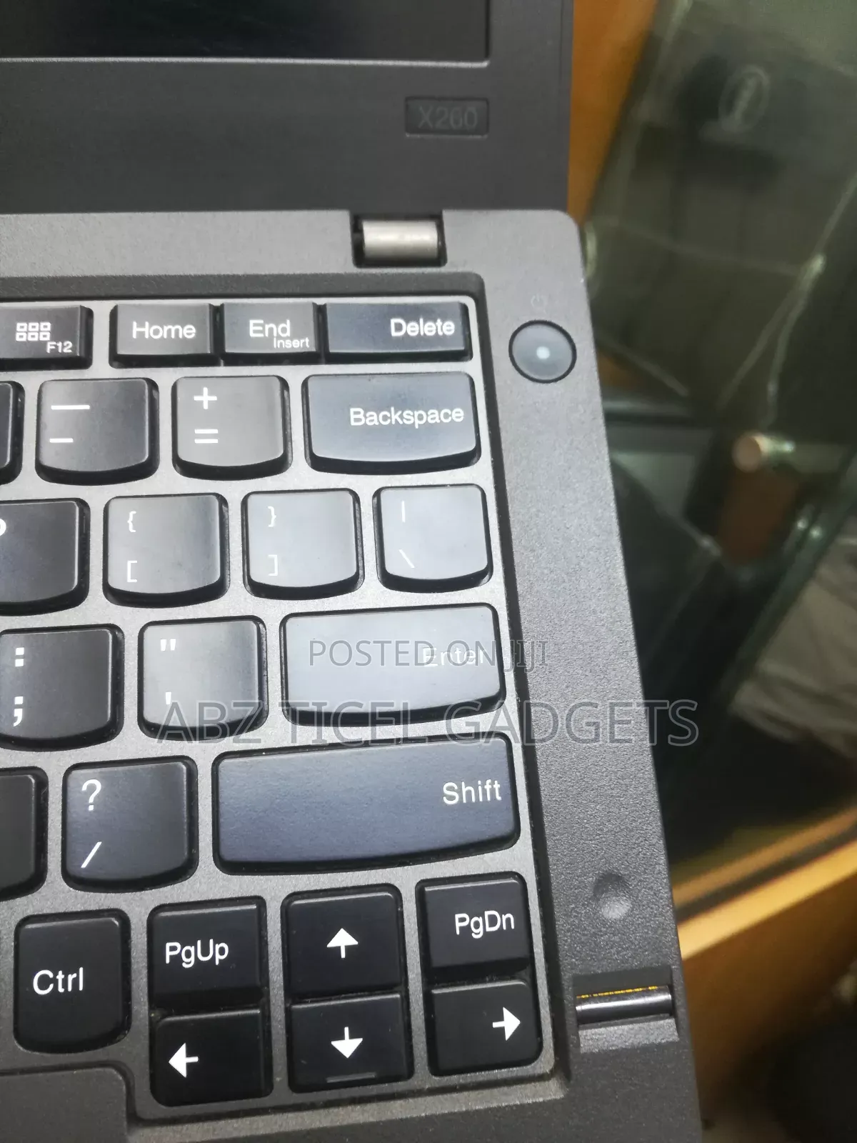 Laptop Lenovo ThinkPad X260 8GB Intel Core i5 HDD+SSD 500GB