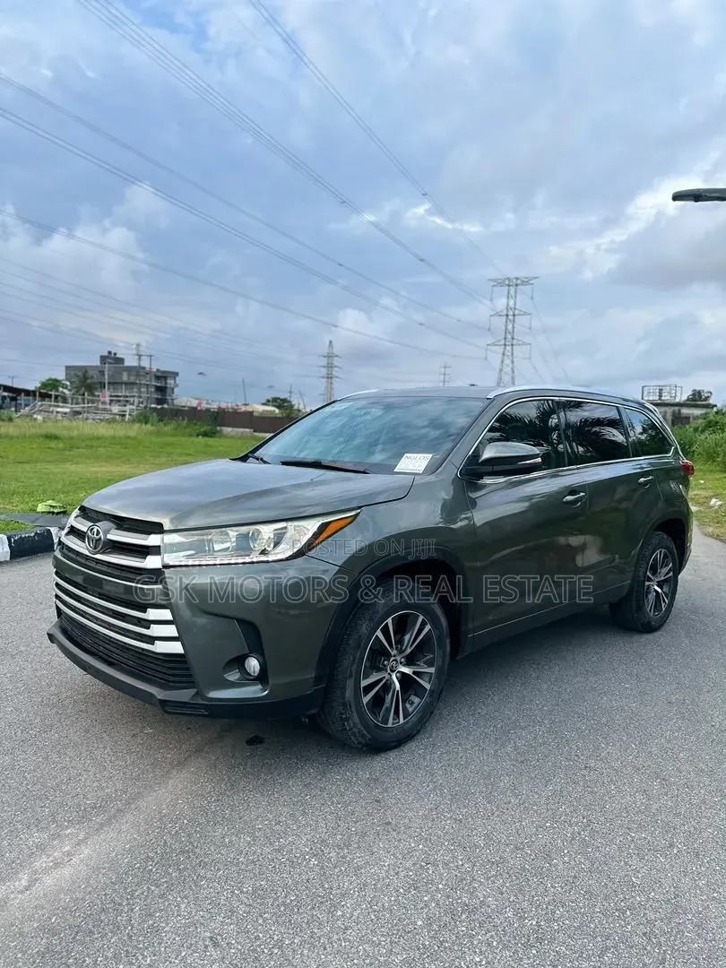 Toyota Highlander 2017 Green