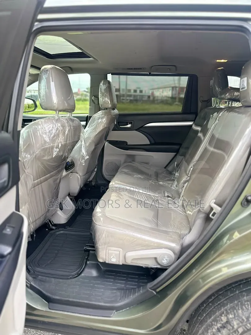 Toyota Highlander 2017 Green