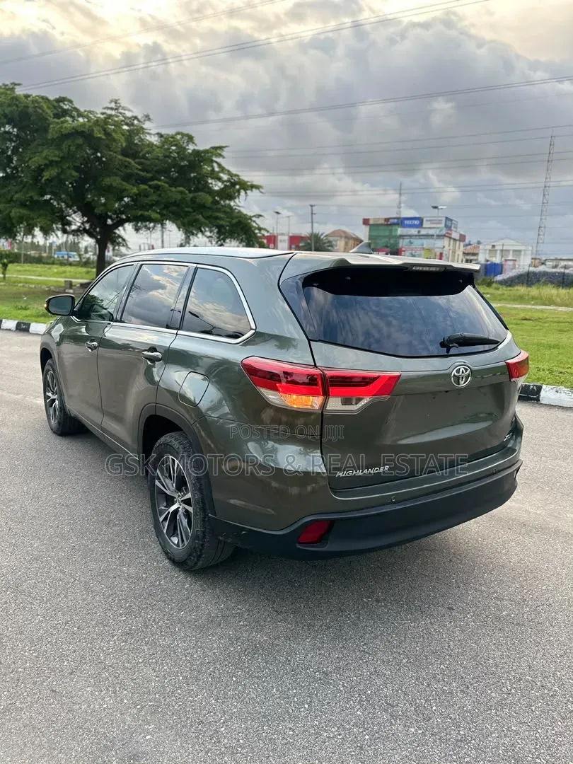 Toyota Highlander 2017 Green