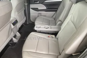 Toyota Highlander 2016 Gray
