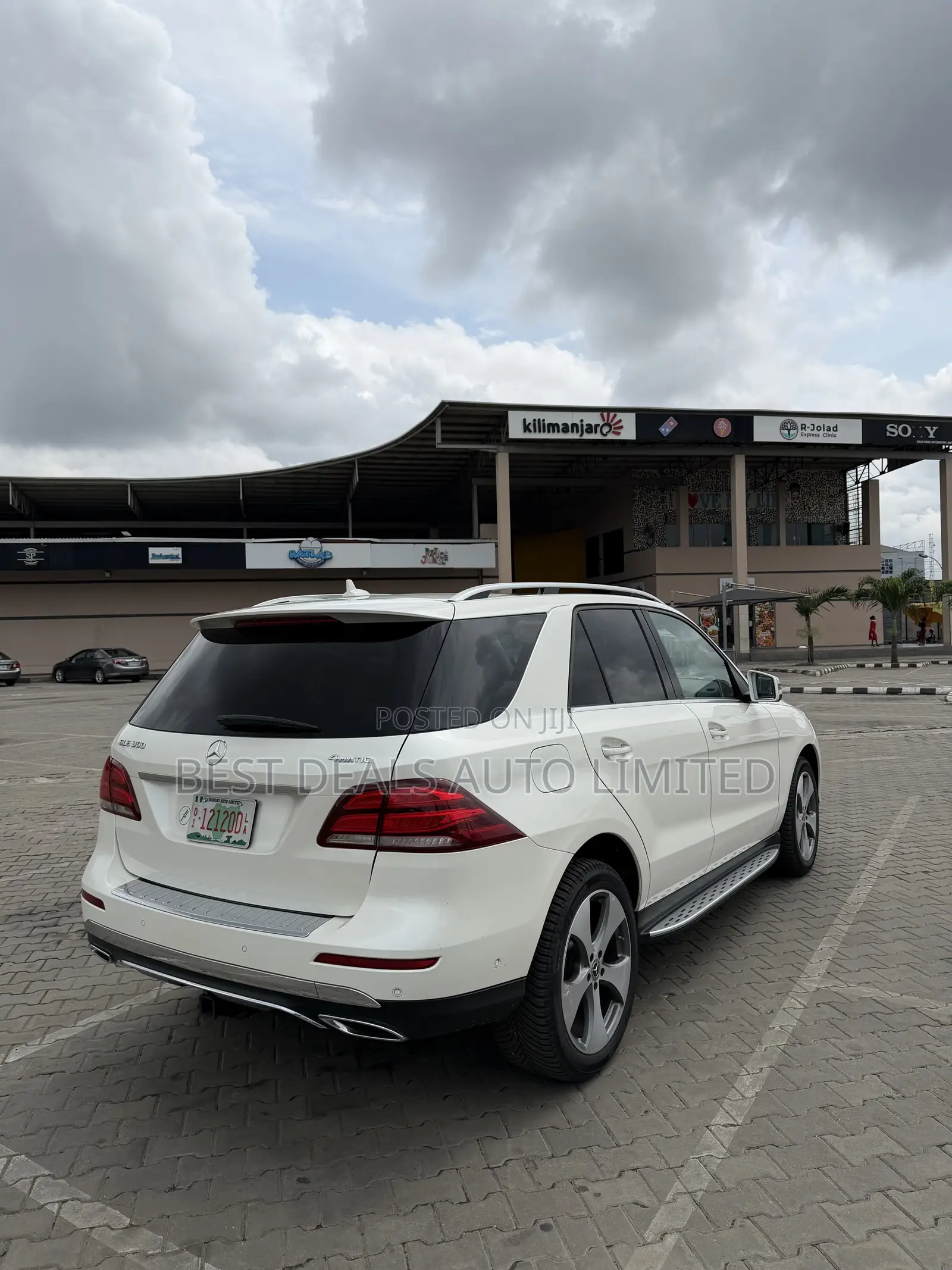 Mercedes-Benz GLE-Class 2018 White