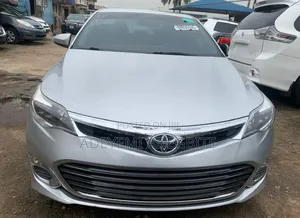 Toyota Avalon 2013 Silver