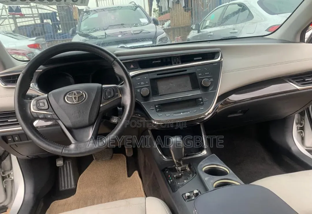 Toyota Avalon 2013 Silver