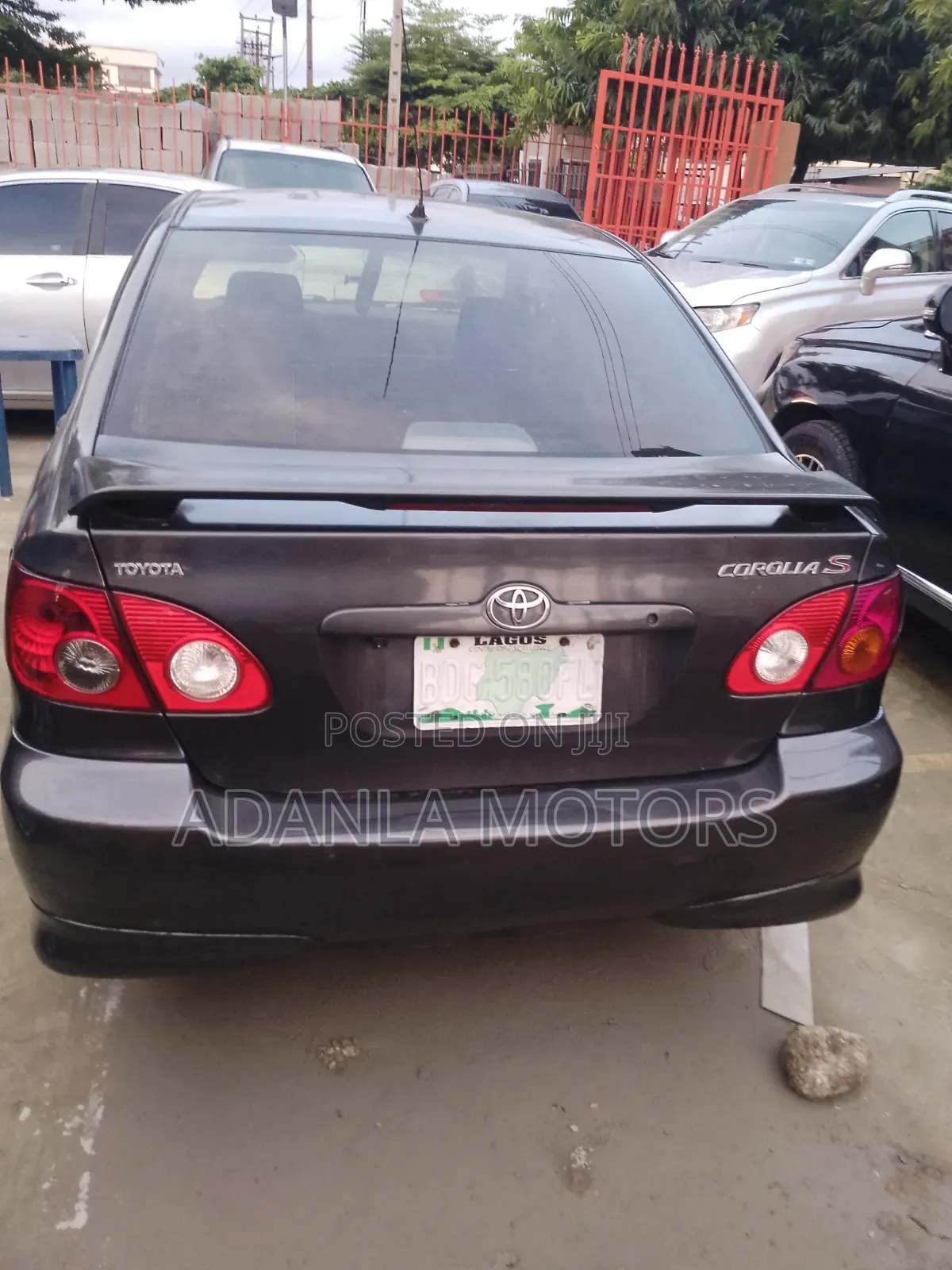 Toyota Corolla 2004 Gray
