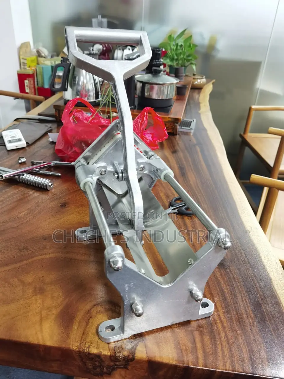 Manual Chips Cutter