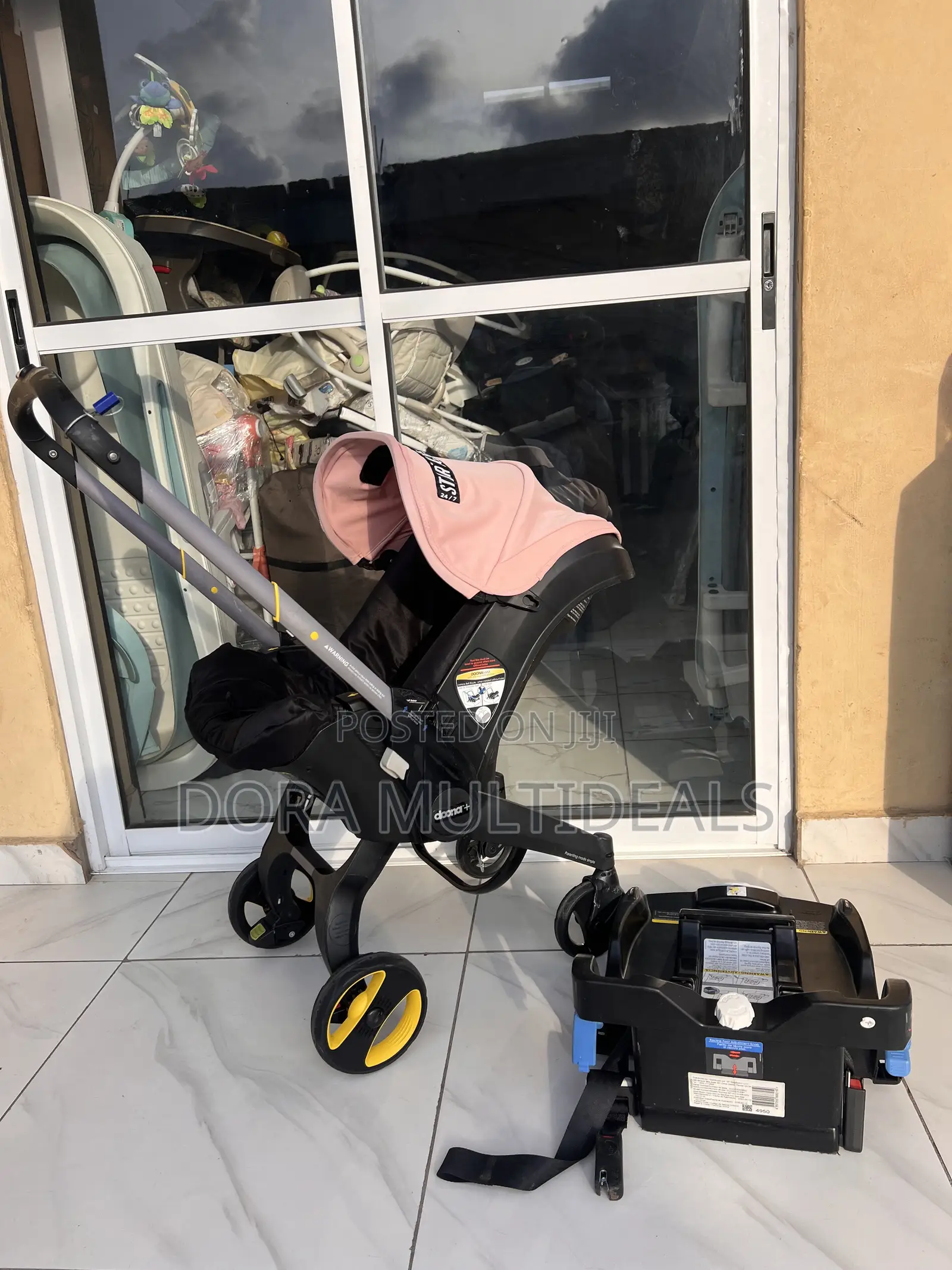 Doona+ Infant Car Seat Stroller Includes Isofix Car Base