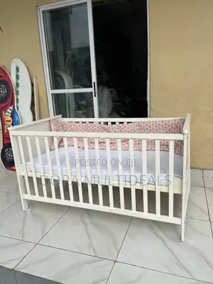 Foreign Imported Wooden Baby Crib Suitable for Twins With Bumper