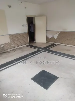 3bdrm Block of Flats in Oregun for rent