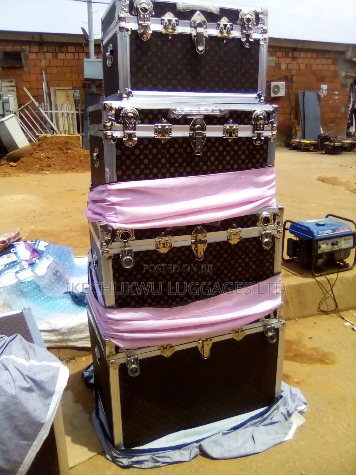 Trunk Boxes