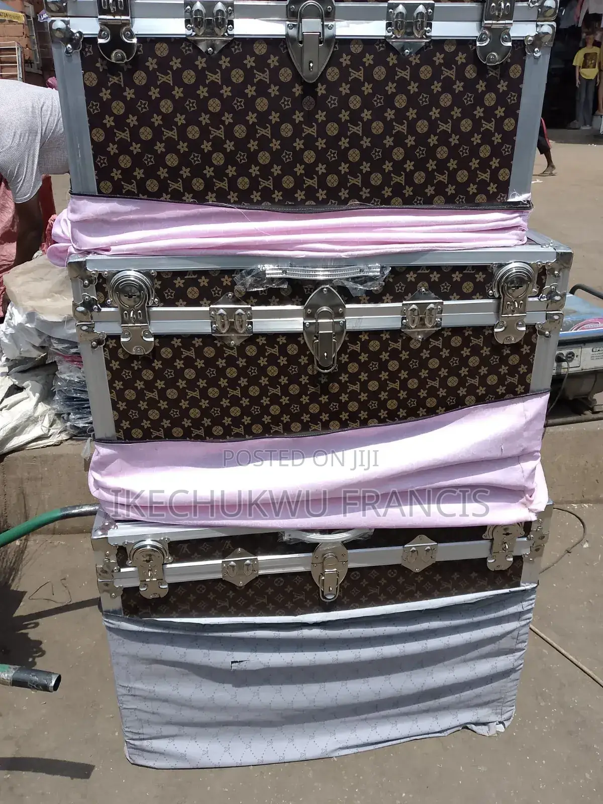 Trunk Boxes
