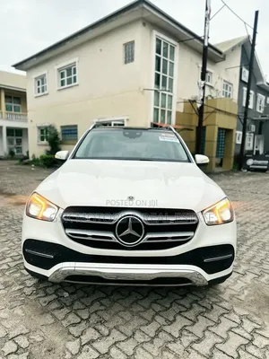 Mercedes-Benz GLE-Class 2022 White
