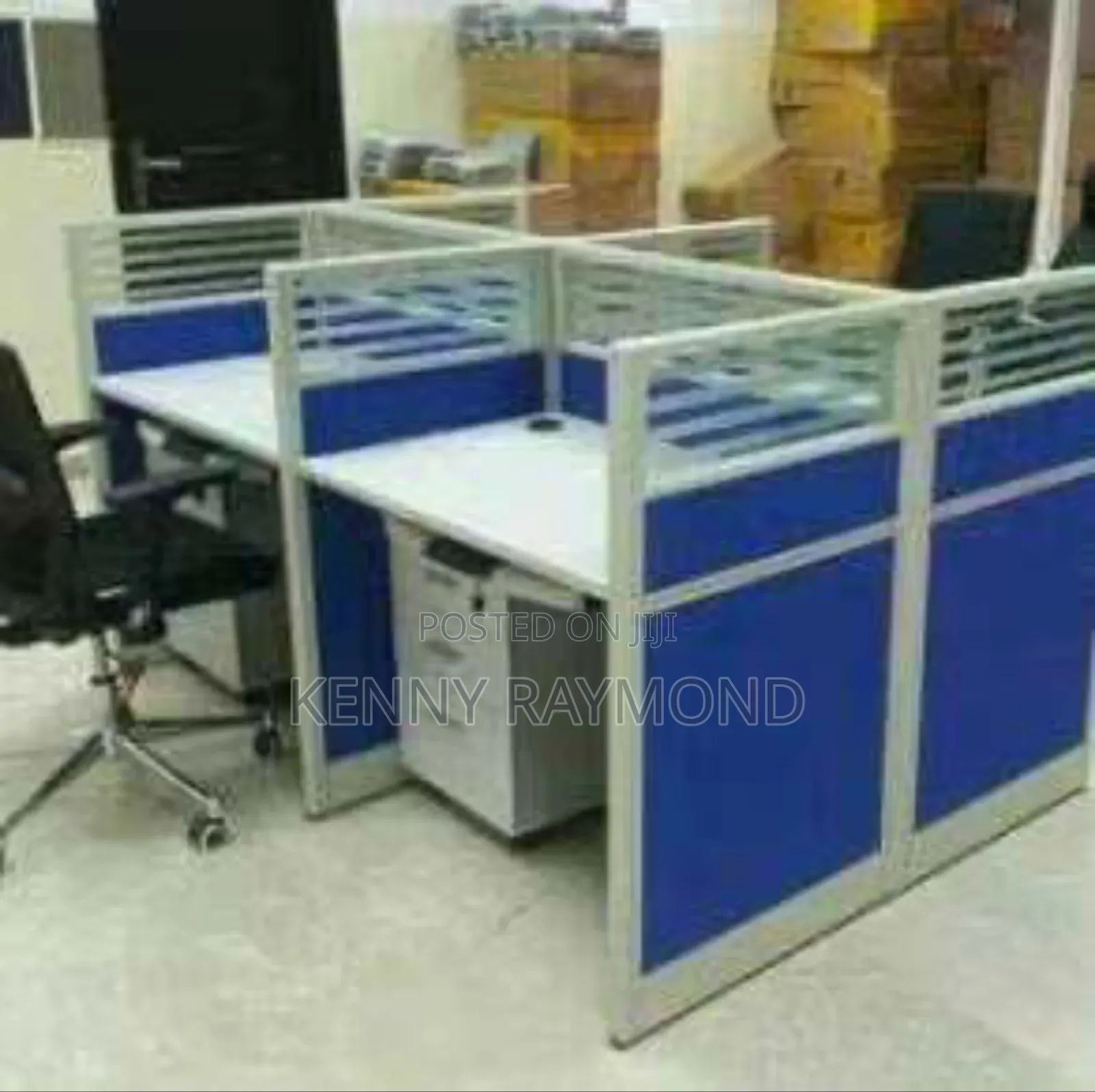 Workstation Table for 4 Partitions